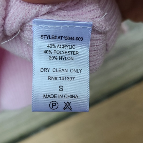 Astr the label pink sweater - Picture 4 of 4